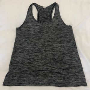 Under Armour heat gear workout tank